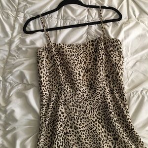 Midi leopard dress